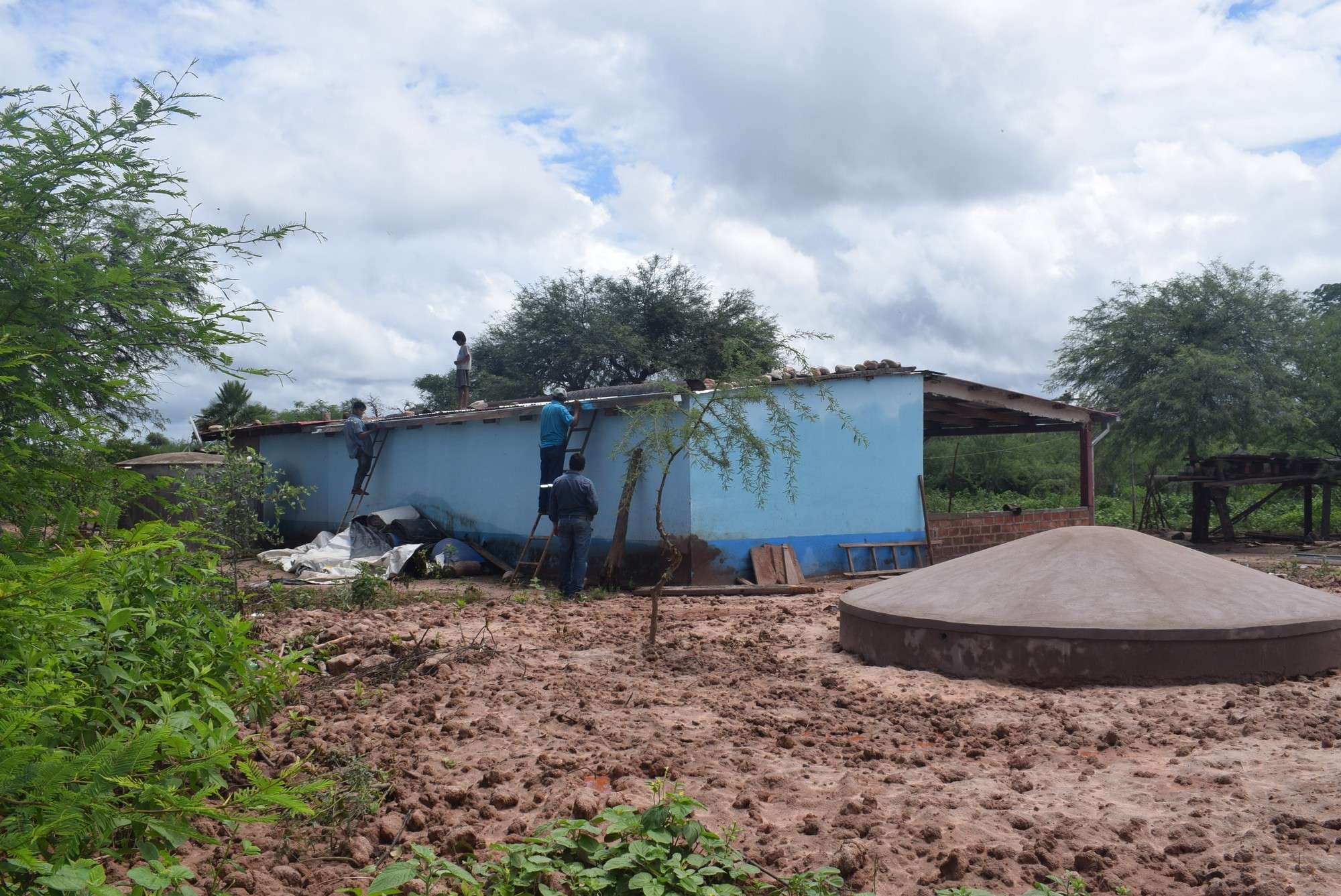 Construcción de Cisternas para almacenamiento en la cosecha de agua.
