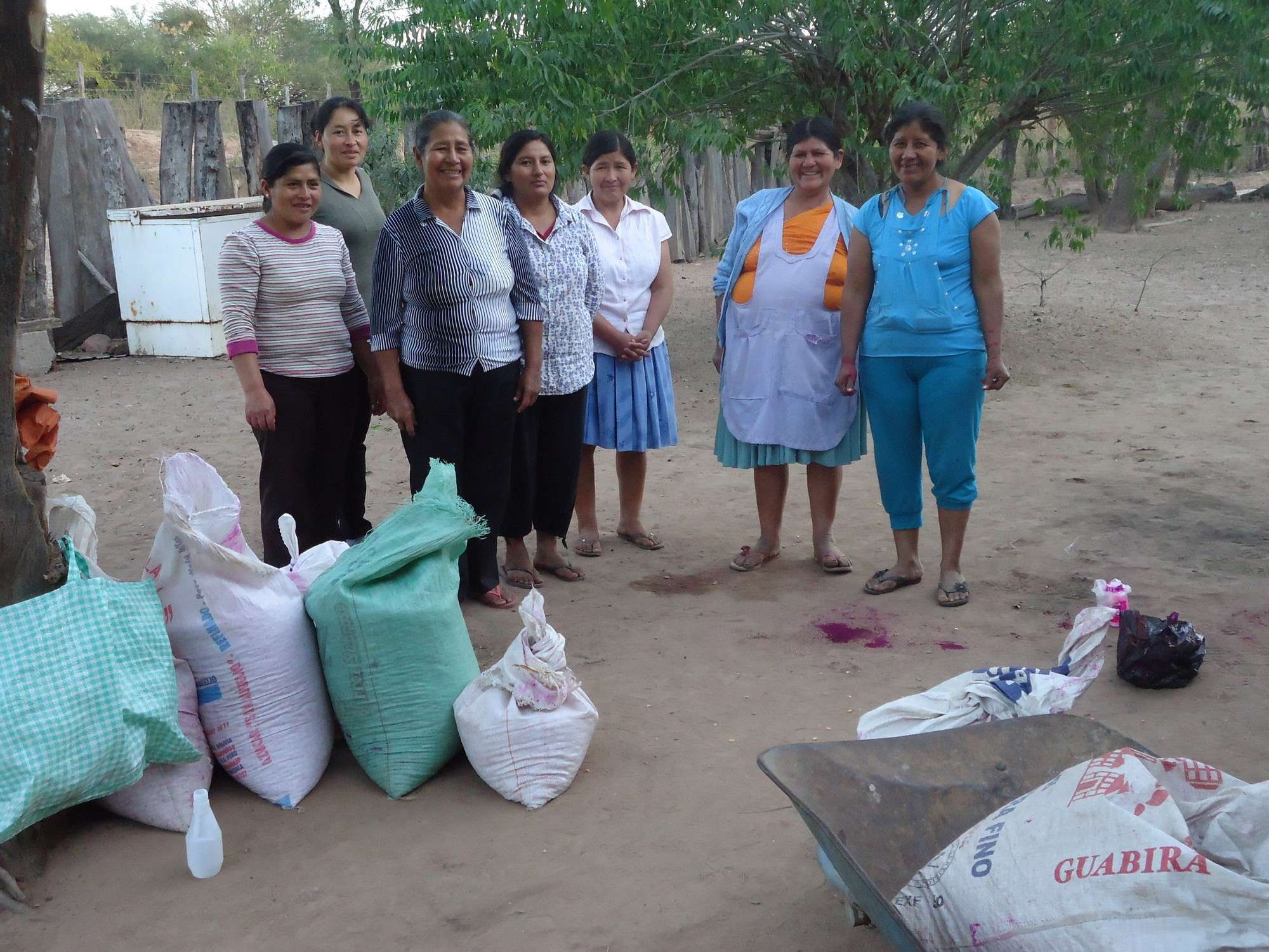 Presencia de las mujeres en la producción agrícola en las comunidades del Chaco.